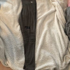 Victoria section leggings